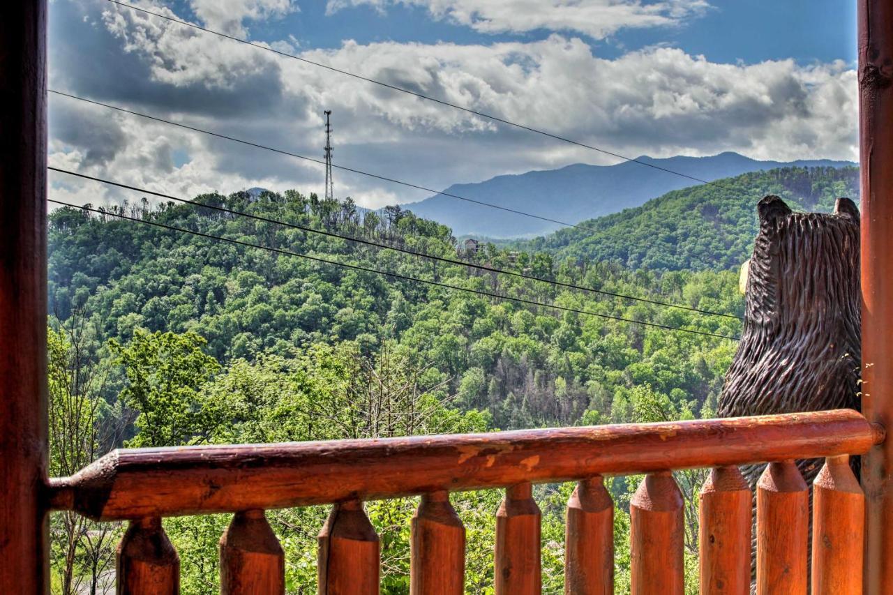 Expansive Gatlinburg Cabin Hot Tub, Deck And Grill! Exterior foto